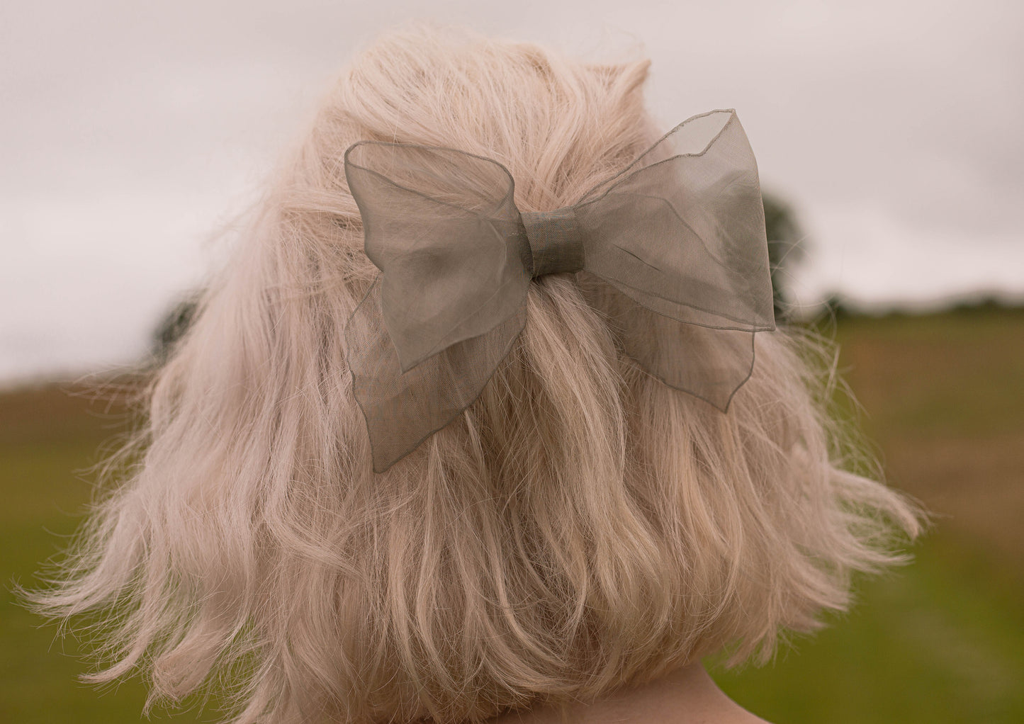 Freda Classic Hair Bow