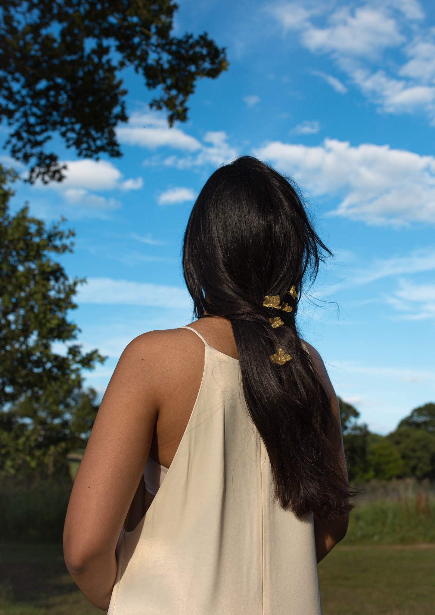 Yasmin Ethereal Blossom Hair Pins