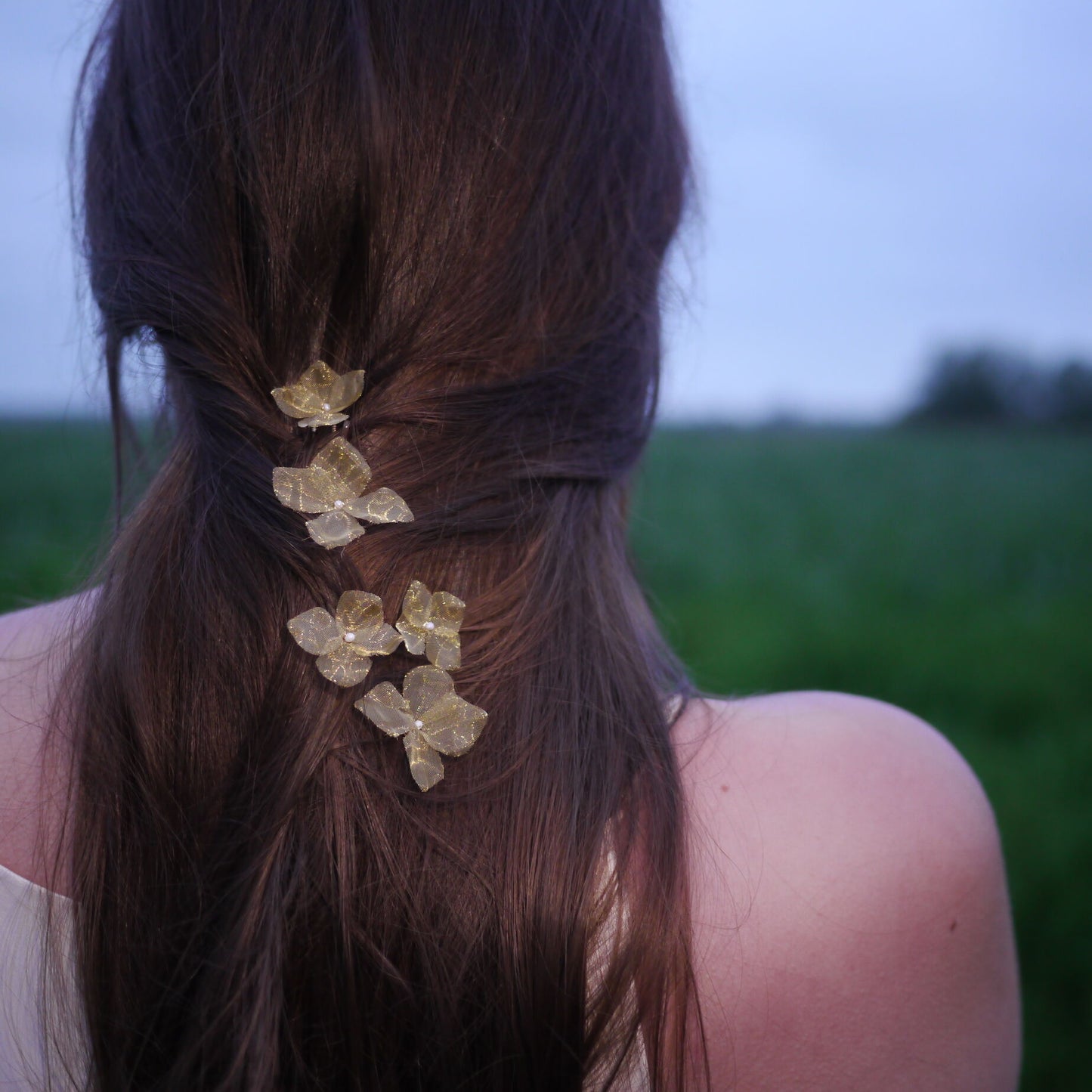 Yasmin Ethereal Blossom Hair Pins